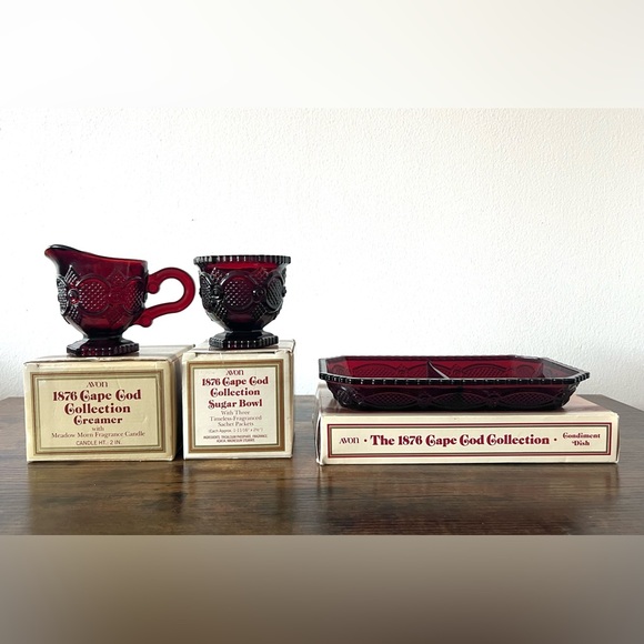 VTG Avon 1876 Cape Cod Collection Set of Creamer Sugar Bowl & Condiment Dish - Picture 2 of 6